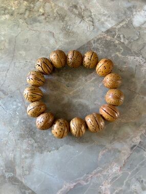 Natural Wood Bead Stretch Bracelet - Brown